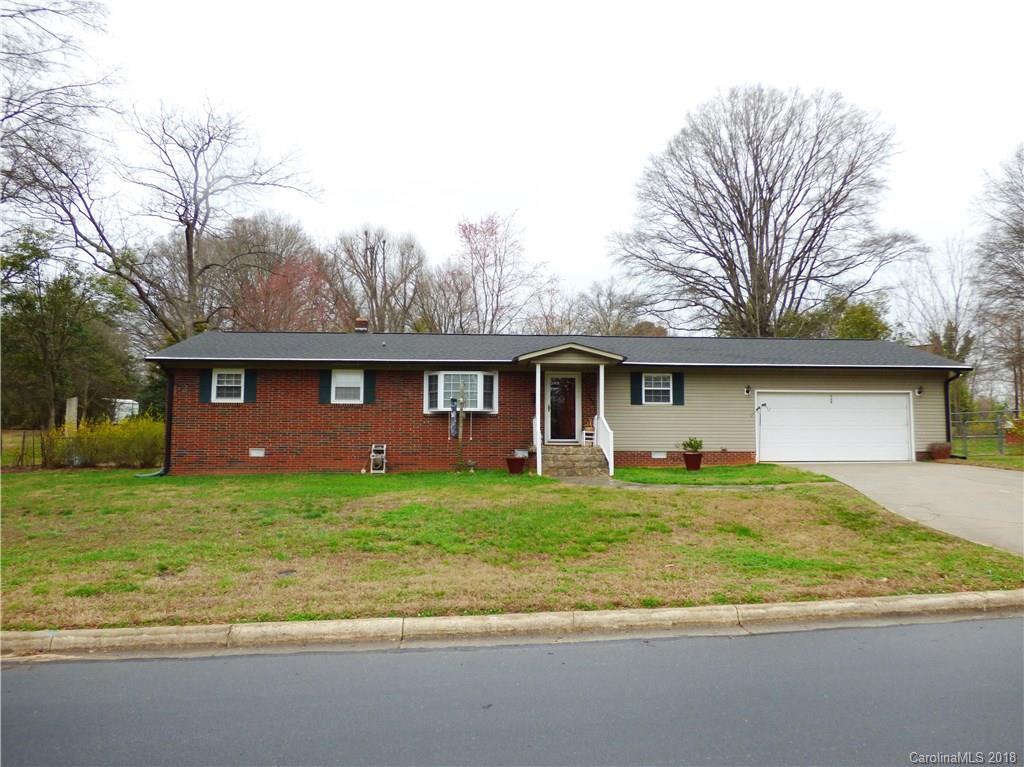 768 Carpenter Ave., Mooresville, NC 28115