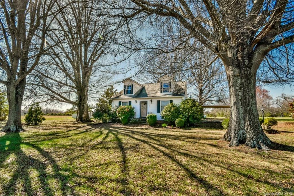 825 Shinn Farm Rd., Mooresville, NC 28115