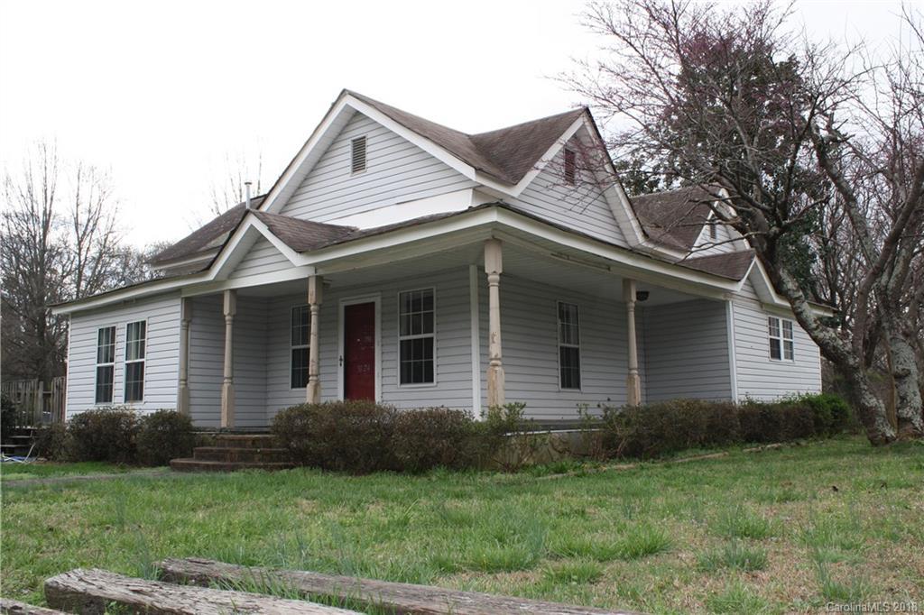 3824 Matthews Mint Hill Rd., Matthews, NC 28105