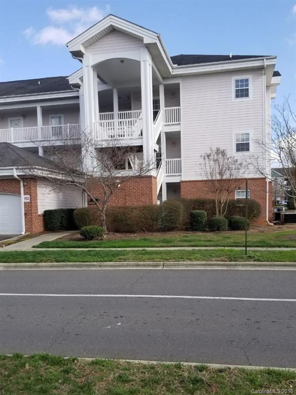 9277 Meadow Vista Rd., Charlotte, NC 28213