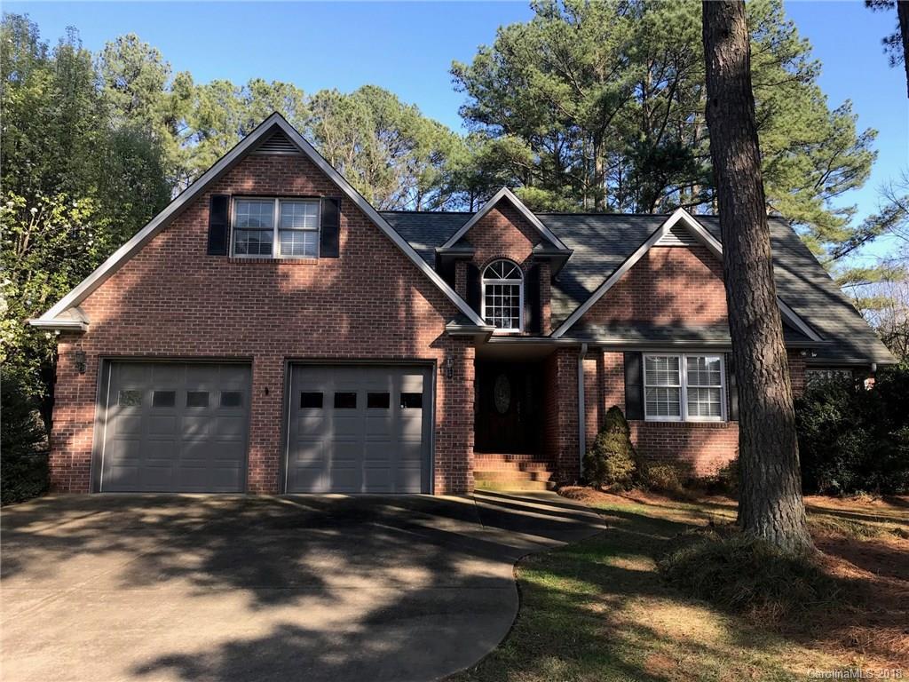 120 Lynn Cove Ln., Mooresville, NC 28117