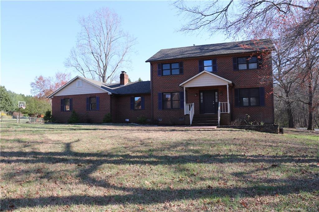 1025 Timberlane Cir., Salisbury, NC 28147