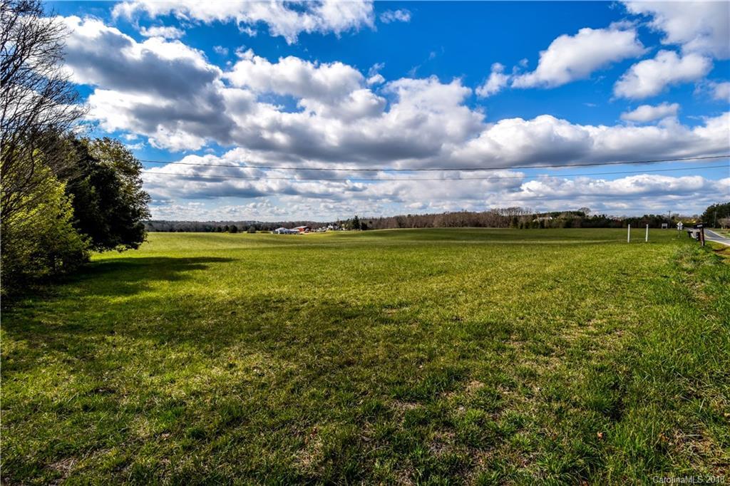 174 E Monbo Rd., Statesville, NC 28677