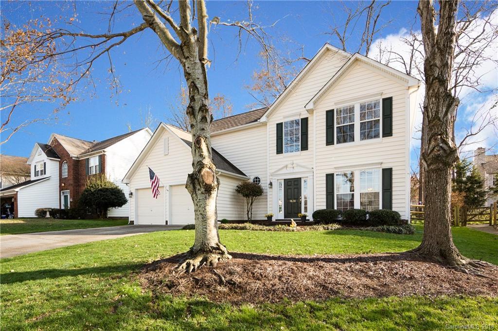 7628 Lady Bank Dr., Charlotte, NC 28269