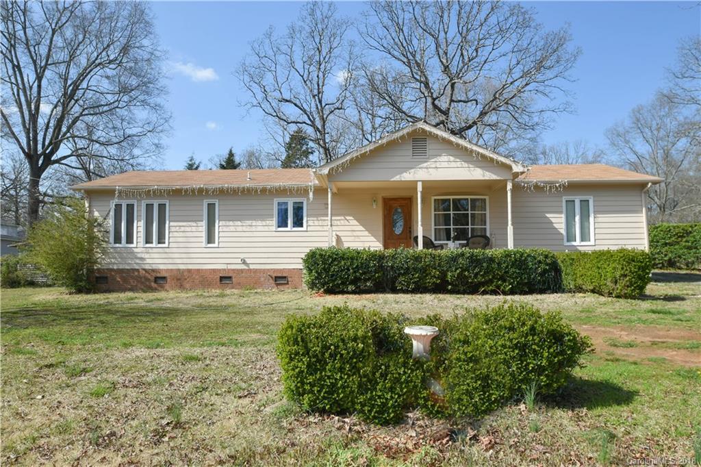 4017 Scarlet Dr., Matthews, NC 28104