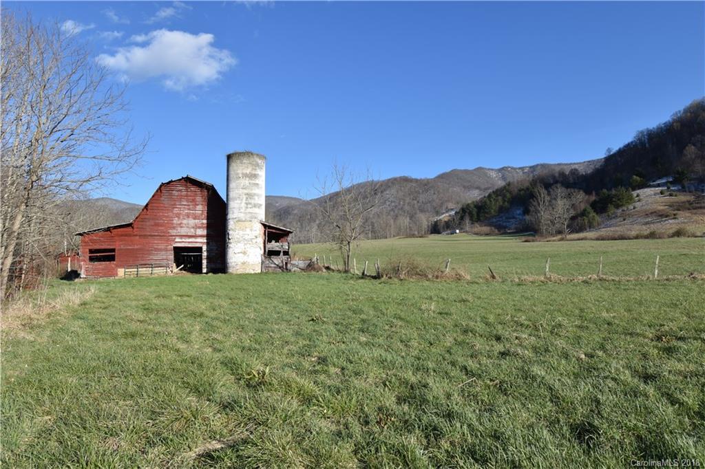 366 Poplar Cove Rd., Clyde, NC 28721