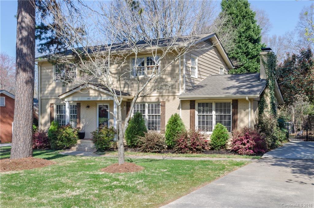 1707 Redcoat Dr., Charlotte, NC 28211