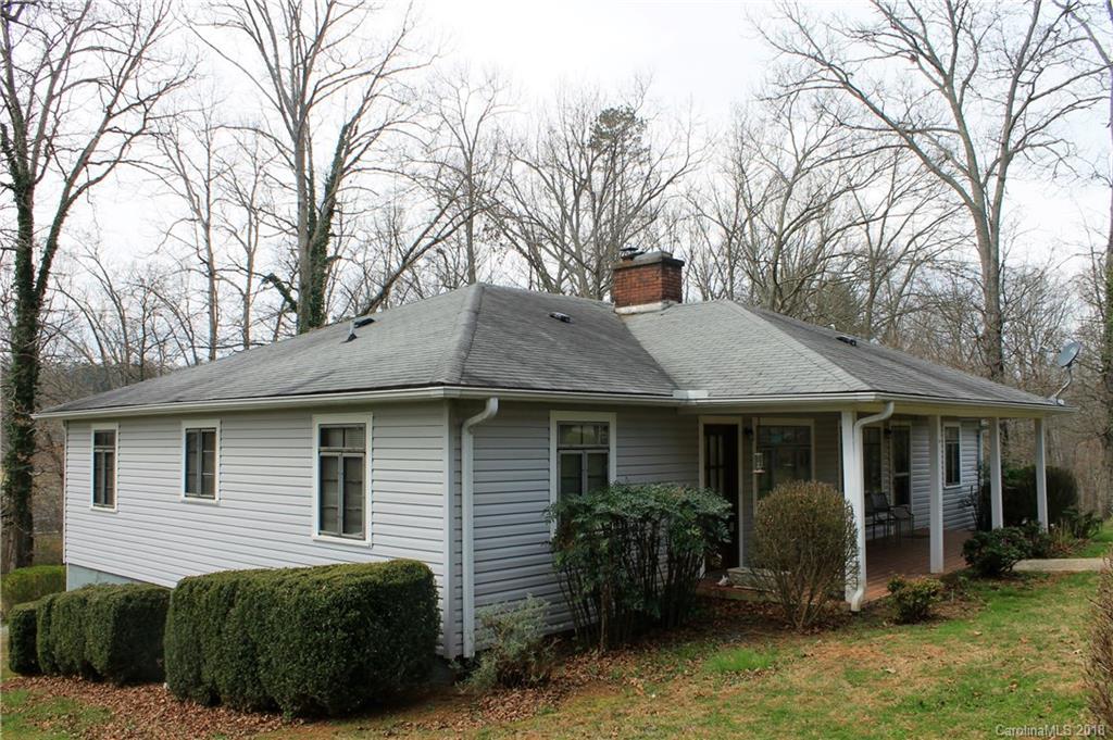 135 Haynes St., Hendersonville, NC 28791