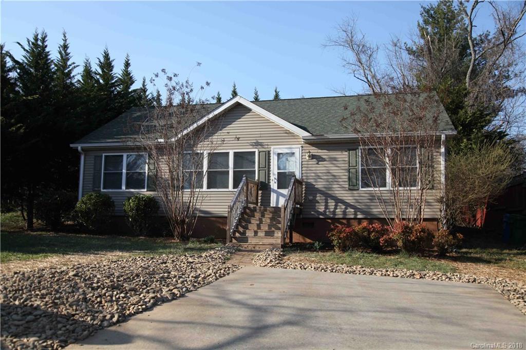 18 Marigold St., Asheville, NC 28803