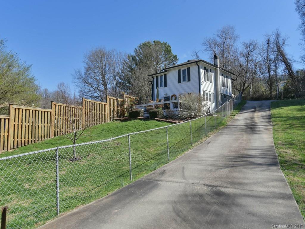 10 Martin Luther King Jr Dr., Asheville, NC 28801