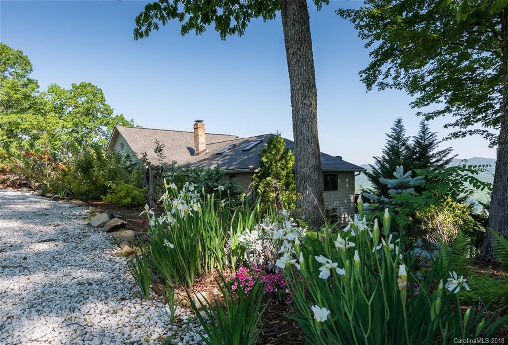 251 Sweetwater Rd., Mills River, NC 28759