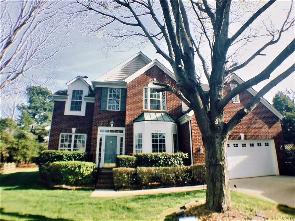 8211 Abbottsgate Ln., Charlotte, NC 28269