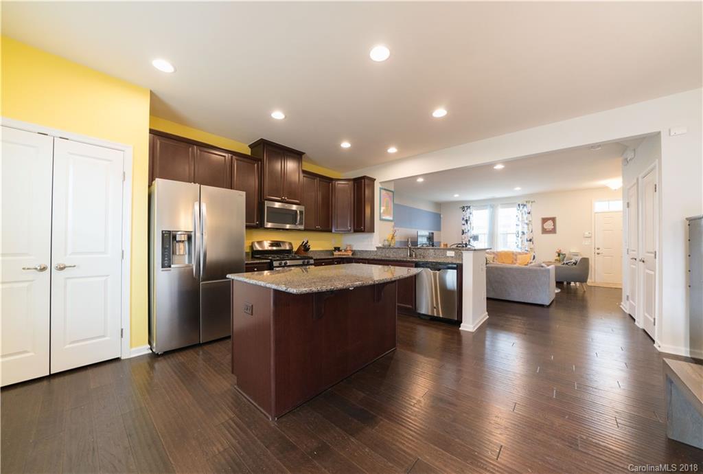 1759 Fleetwood Dr., Charlotte, NC 28208