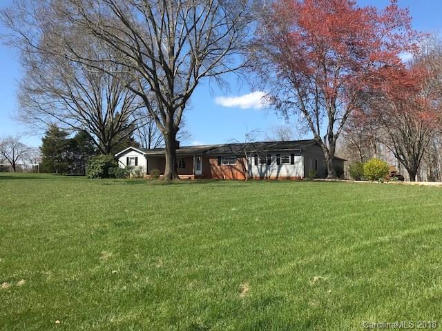 279 Church Lake Rd., Statesville, NC 28625