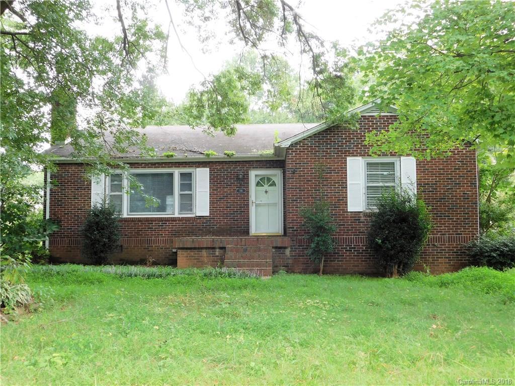 591 12th Ave., Hickory, NC 28601