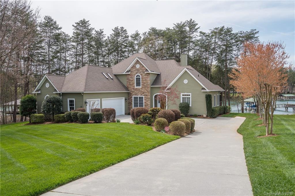 411 Templeton Rd., Mooresville, NC 28117