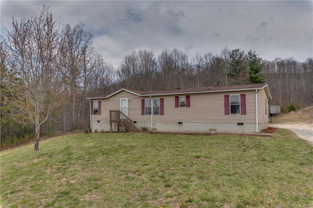 2347 Bald Rock Rd., Hendersonville, NC 28792