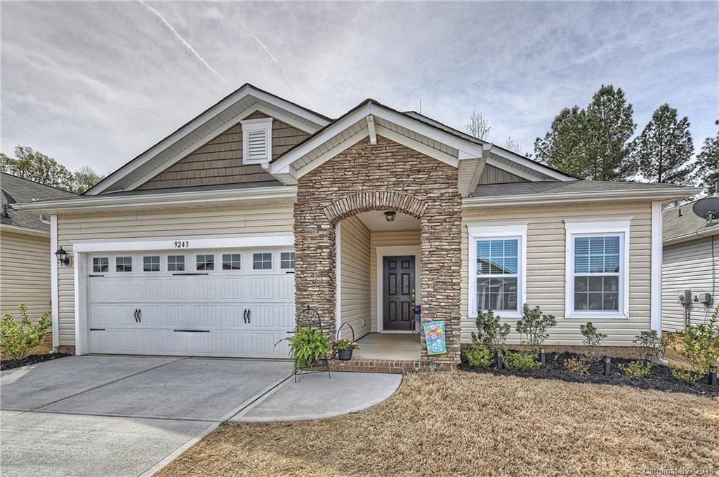 9243 Aubrac Ln., Charlotte, NC 28213