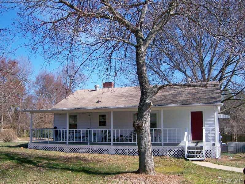 104 Hancock Ln., Mooresville, NC 28117