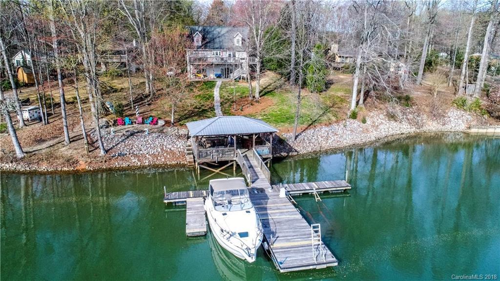 8276 Archies Point, Sherrills Ford, NC 28673
