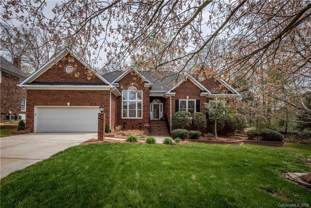 1939 Millbrook Ln., Matthews, NC 28104