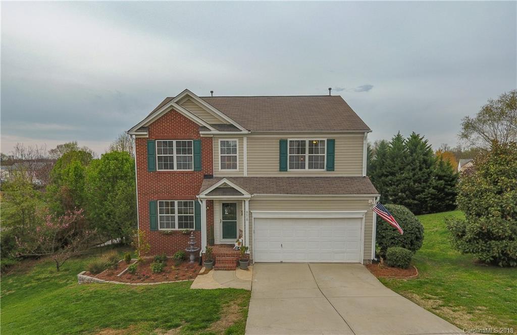 8618 Cedardale Ridge Ct., Charlotte, NC 28269