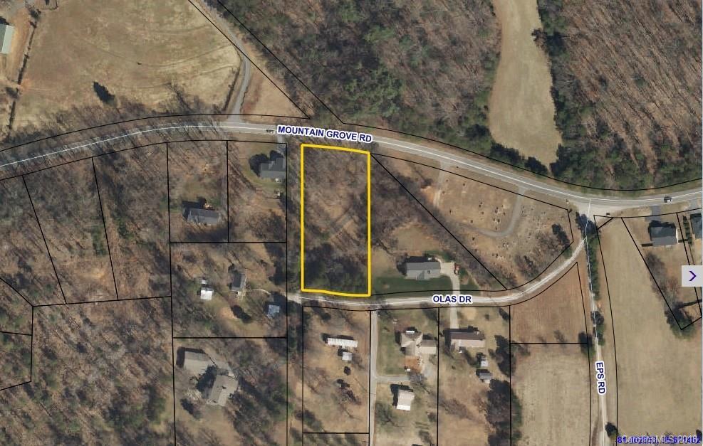 6367 Mountain Grove Rd., Hickory, NC 28602