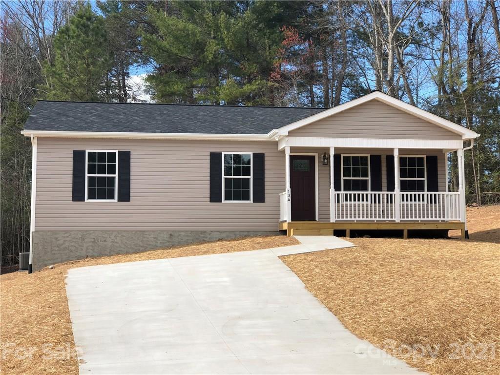 134 Serenity Ln., Hickory, NC 28601