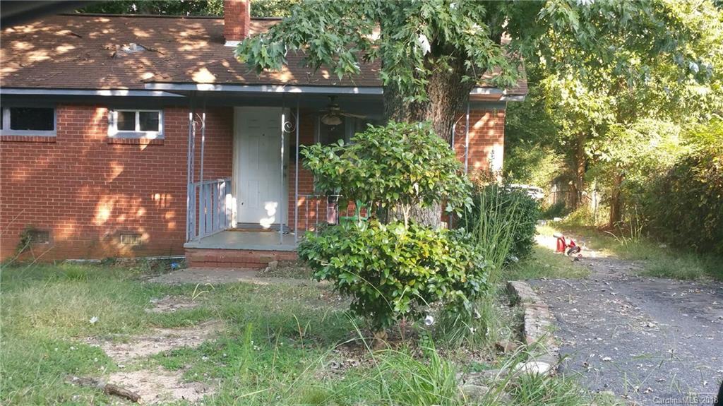 2326 Augusta St., Charlotte, NC 28216