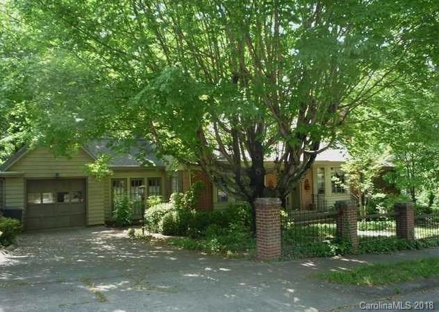 411 Oakhurst Rd., Statesville, NC 28677