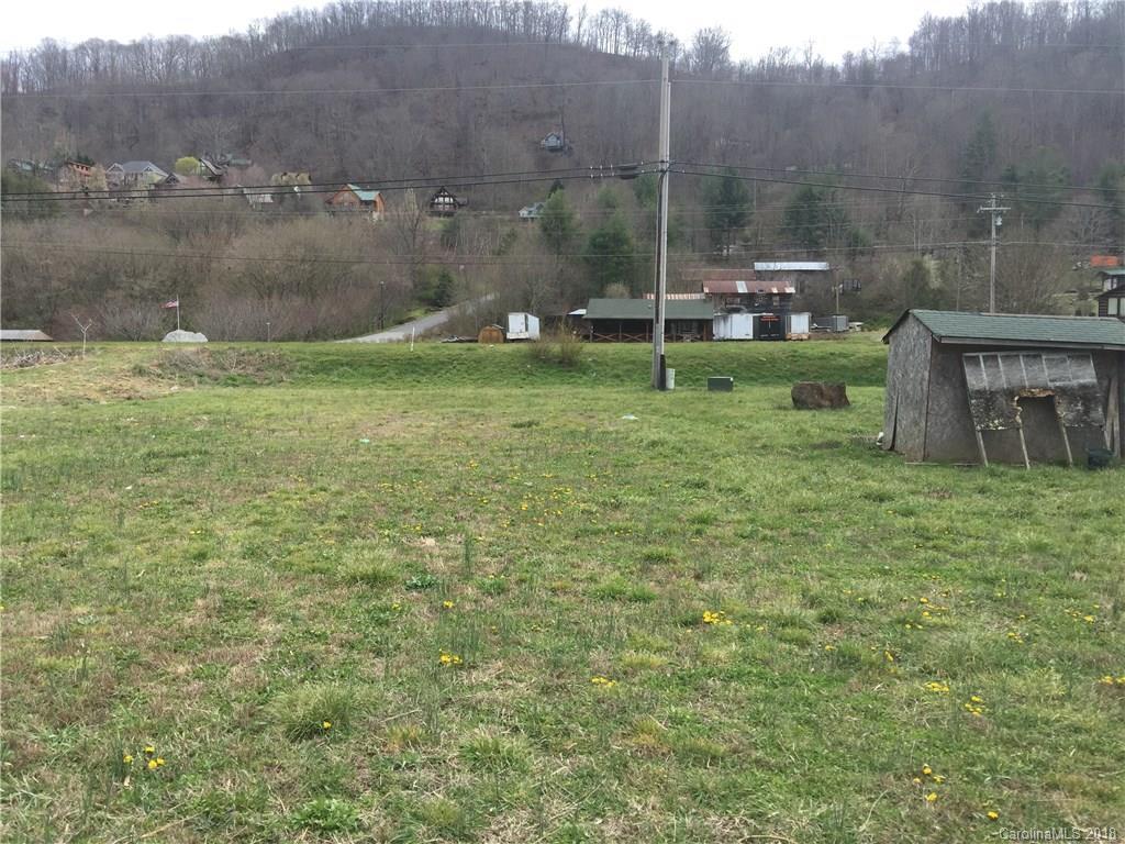 1015 Jonathan Creek Rd., Waynesville, NC 28785