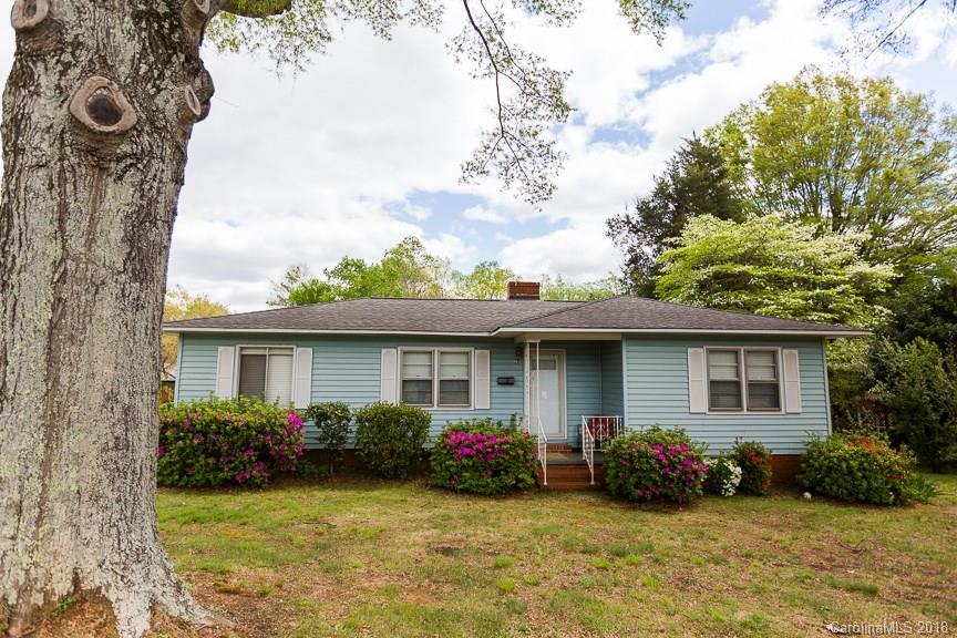 611 South St., Davidson, NC 28036