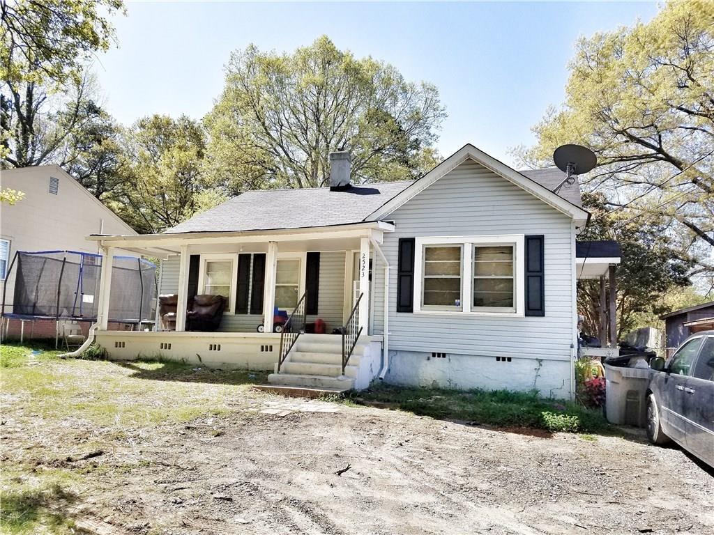 2523 Crescent Ln., Gastonia, NC 28052