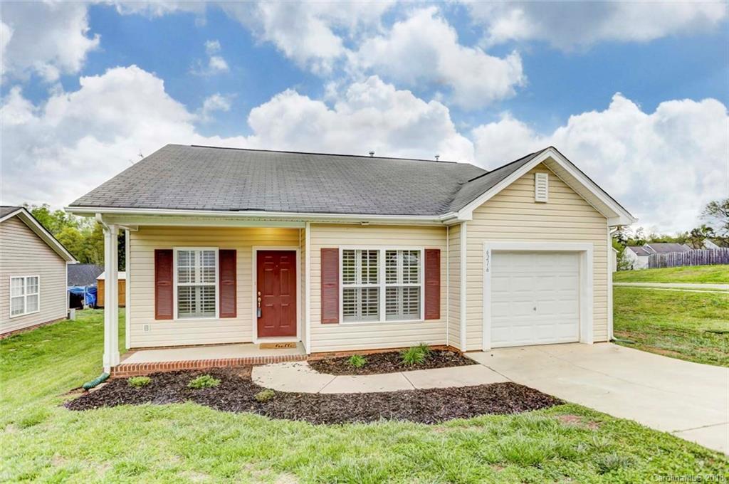 6216 Sid Crane Dr., Charlotte, NC 28216