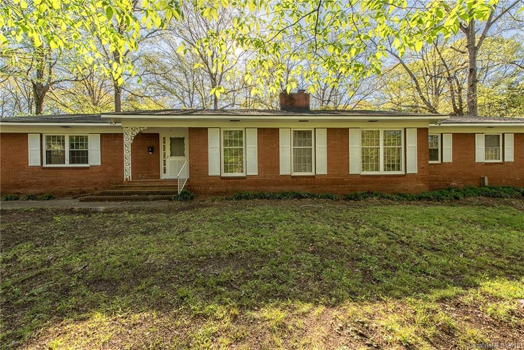 905 Leewood Dr., Monroe, NC 28112