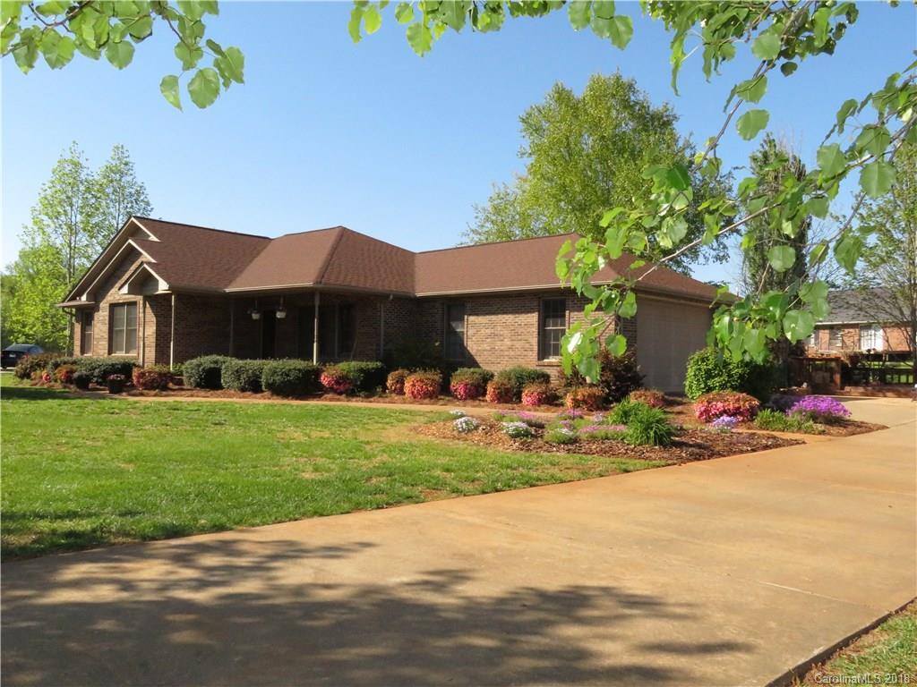108 Featherway Ln., Boiling Springs, NC 28152