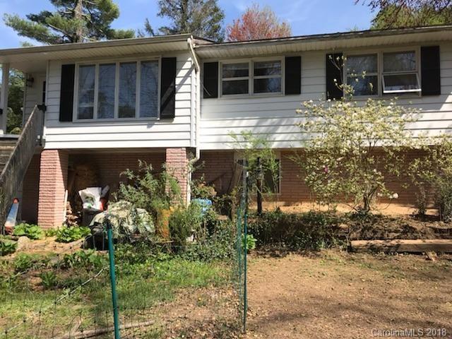 206 Kanuga Heights Ln., Hendersonville, NC 28739