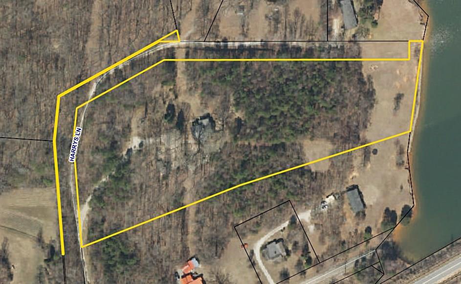 4252 Harrys Ln., Sherrills Ford, NC 28673