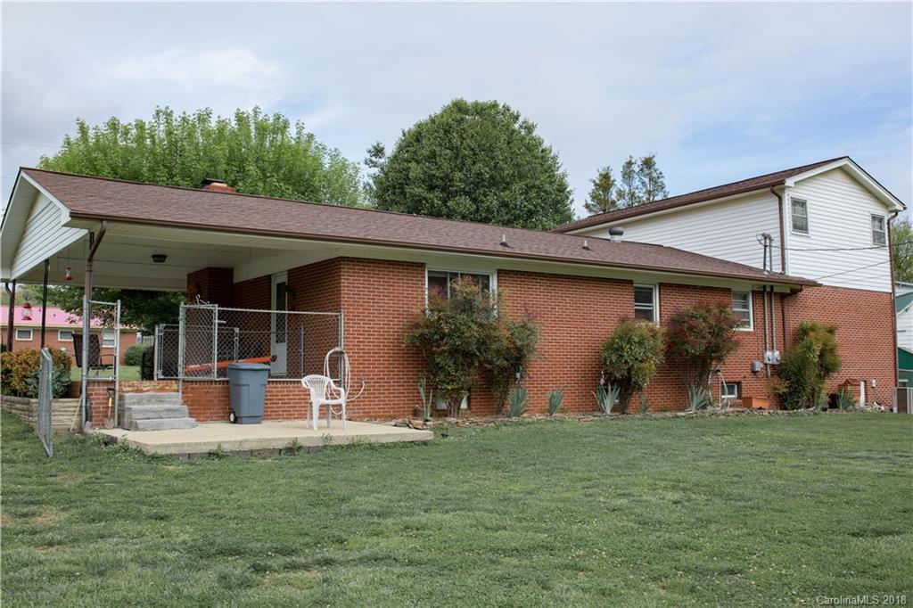 88 N Valley St., Marion, NC 28752