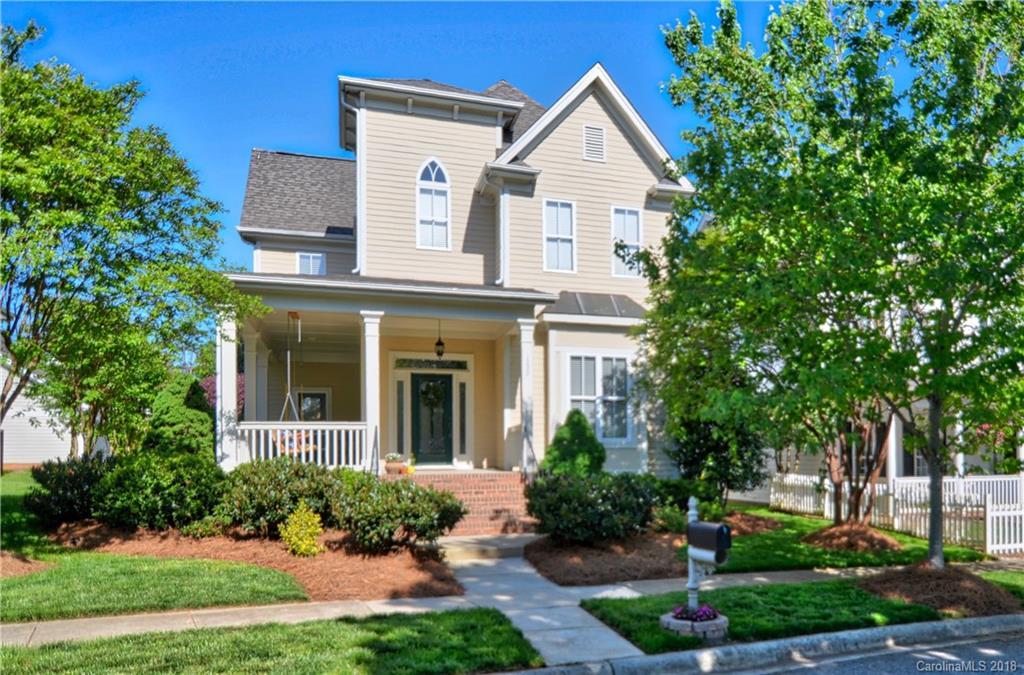 137 Water Oak Dr., Mooresville, NC 28117