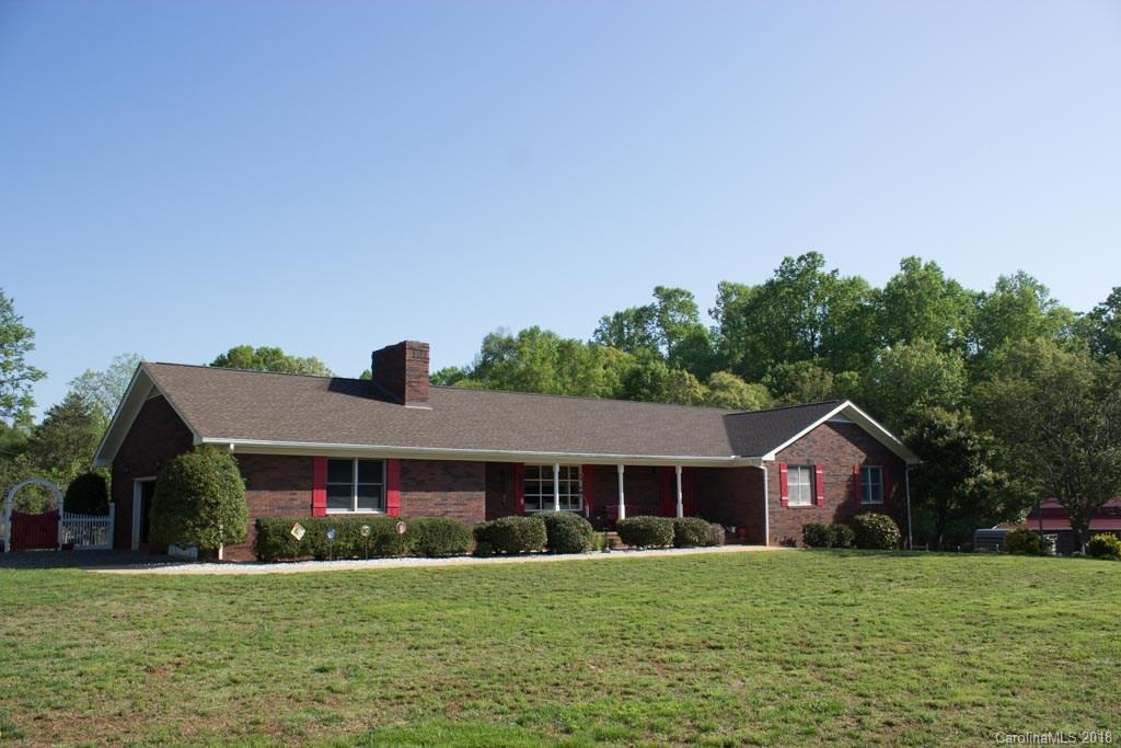 173 Chestnut Grove Rd., Statesville, NC 28625