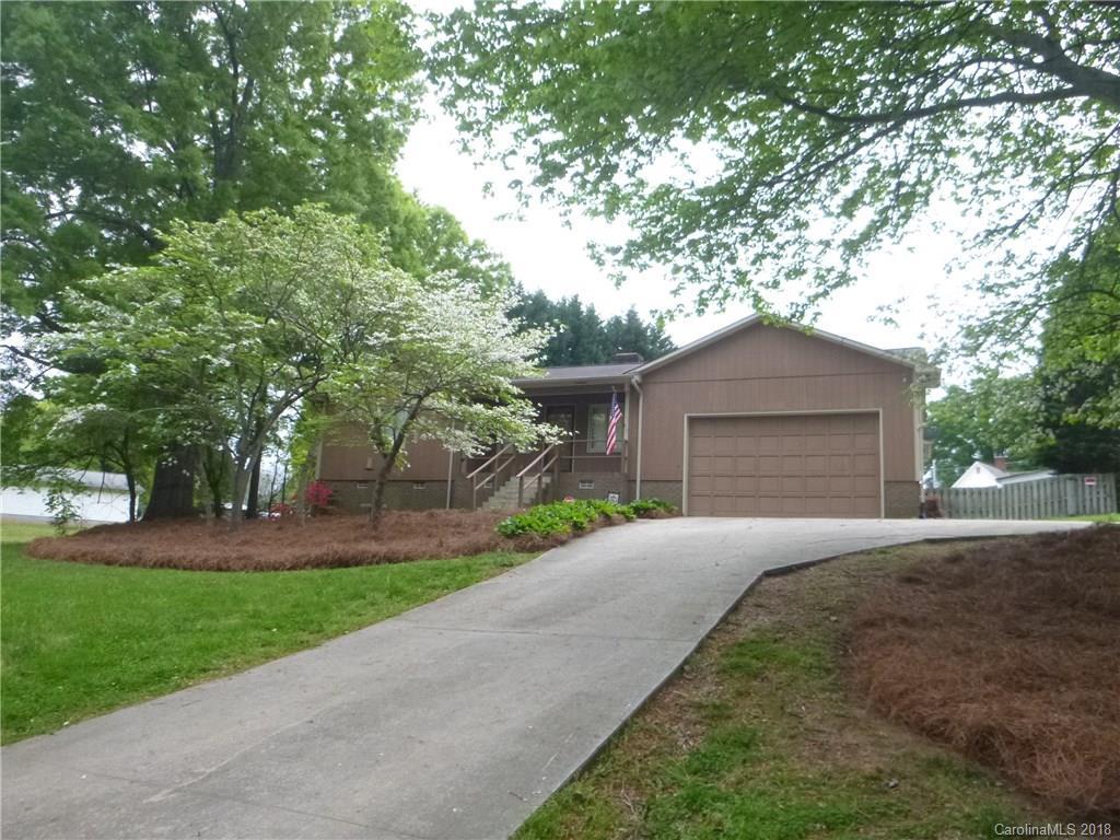 739 Dogwood Ln., Mooresville, NC 28115