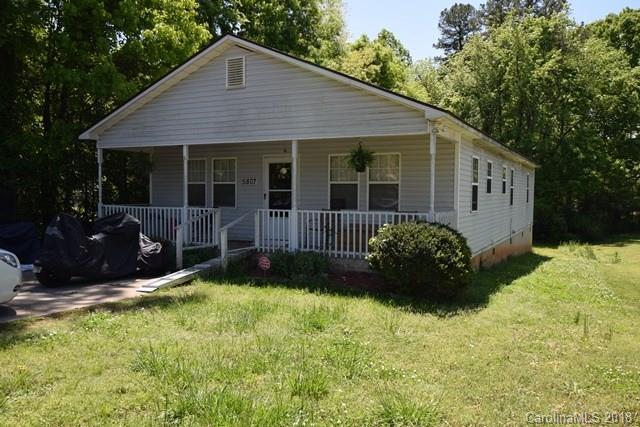 5807 3rd St., Charlotte, NC 28208