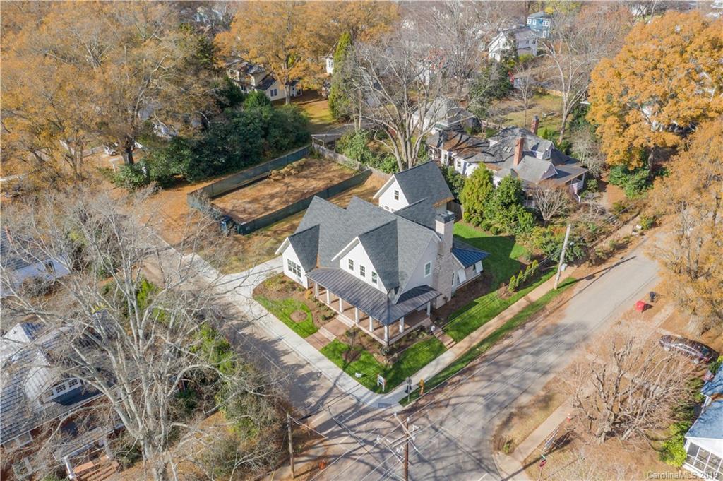 615 Spring St., Davidson, NC 28036