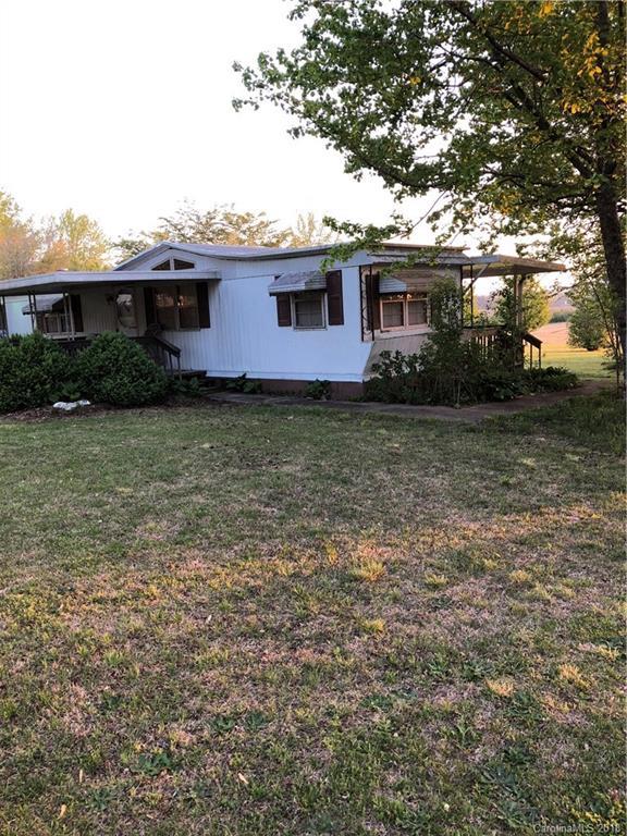 64 Theodore Ln., Hendersonville, NC 28792