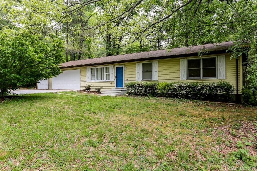 103 Sunset Dr., Hendersonville, NC 28791