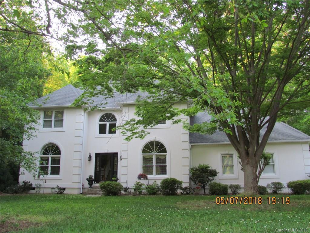 300 Oakwood Dr., Lexington, NC 27292