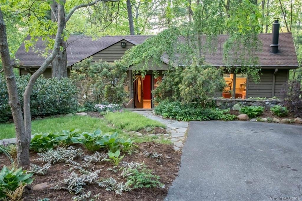 18 Valle Vista Dr., Asheville, NC 28804