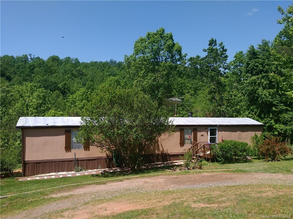 1397 Brannock Smith Dr., Hickory, NC 28602