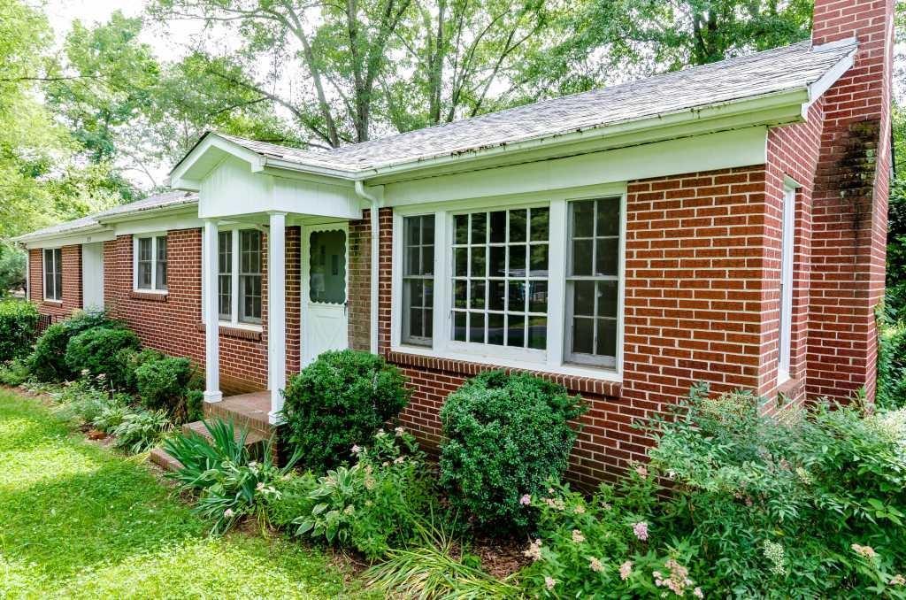 1829 27th Street Pl., Hickory, NC 28601